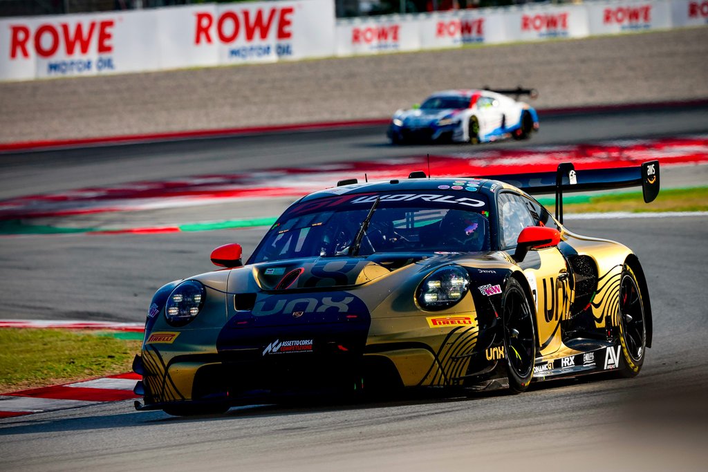 Mislykket GT World Challenge-finale for Bastian Buus
(Foto: Dinamic GT)